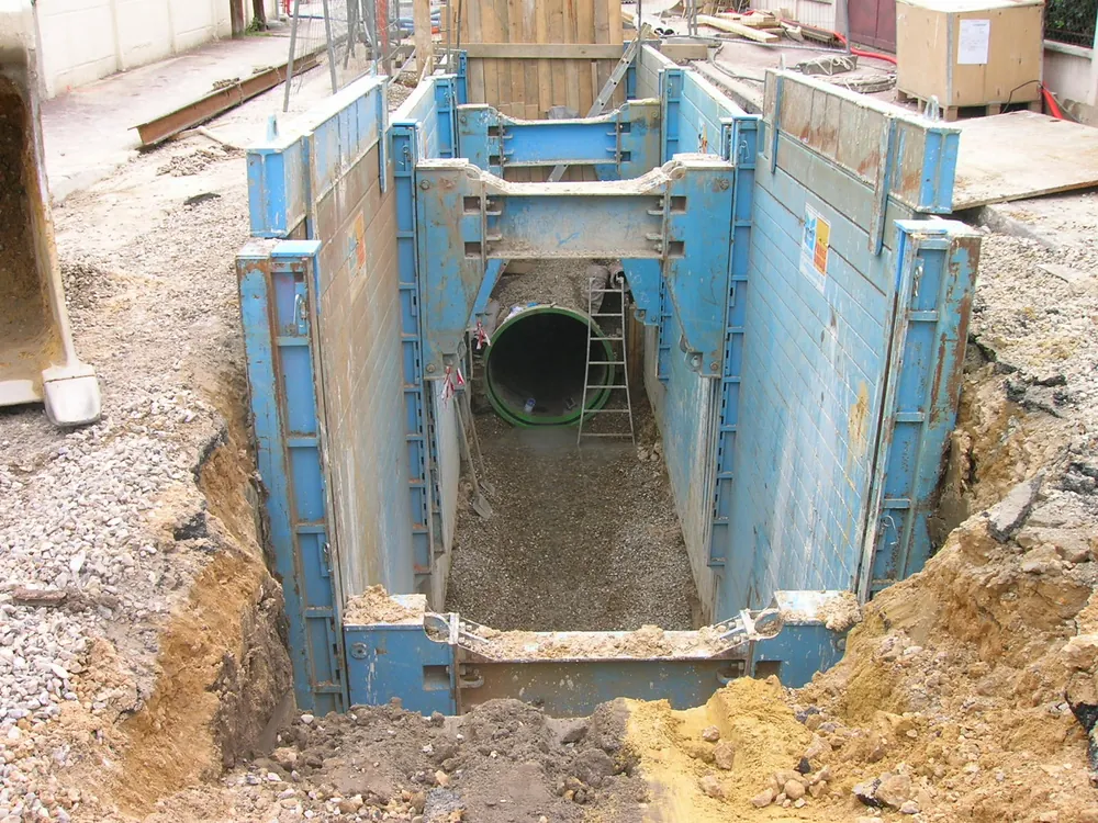 Trasporto di blindaggi ELTO verso il cantiere